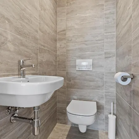 Lam Serenity Free Parking - Balcony Apartment